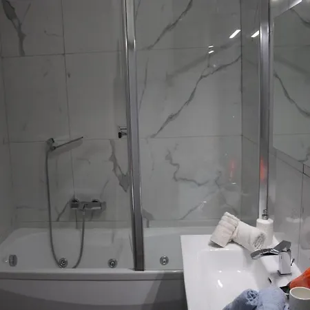 I 7 Mari 住宿加早餐酒店 萨莱诺